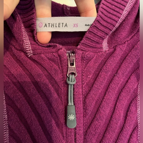 Light purple athleta sweater - Picture 3 of 3